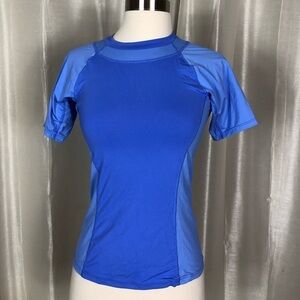 Oakley‎ Top